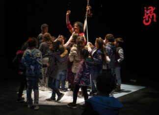 Puppentheater mit Cordula NOSSEK / Botschaft Tunis