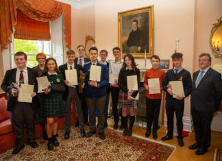 Aufsatzwettbewerb / Botschaft Dublin