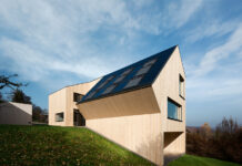 17. Salon der Holzbauten / Kulturforum Bratislava