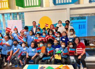 ”Laro Tayo! / Lass uns spielen!‘‘ / Botschaft Manila