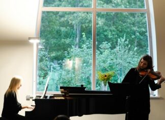 Sigrid Hagn & Sonja Novcic mit “Ariela” / Botschaft für Litauen