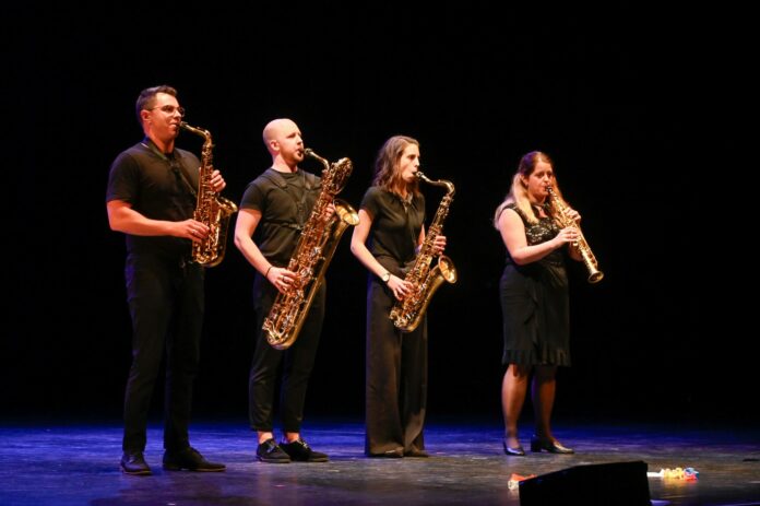 Aureum-Saxophone-Quartet-64833-2000x1331-1