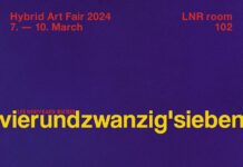 Les Nouveaux Riches bei der Hybrid Art Fair / Kulturforum Madrid Das Bild zeigt einen violetten Hintergrund, Daten zu Uhrzeit und Ort, sowie Logos der Veranstalter