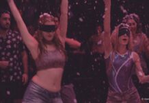 IKSV-Film Festival / Kulturforum Istanbul Das Bild zeigt tanzende Animateurinnen und Animateure in einem violetten Licht.