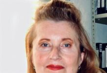 Literarischer Salon zu Elfriede Jelinek / Botschaft Stockholm Das Bild zeigt die Autorin Elfriede Jelinek