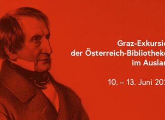 Auf den Spuren Josephs von Hammer-Purgstall / Referat für Österreich-Bibliotheken im Ausland des BMEIA Das Bild zeigt ein Gruppenfoto der Exkursionsteilnehmerinnen und –teilnehmer im Arkadenhof der Österreichischen Akademie der Wissenschaften
