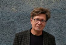 Literaturfestival FILIT / Botschaft Chisinau Das Bild zeigt den österreichischen Autor FRANZOBEL.