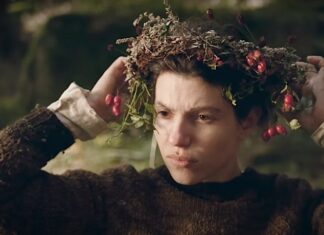 „Des Teufels Bad“ beim Budapest International Film Festival / Kulturforum Budapest Das Bild zeigt Agnes, die Hauptfigur des Films mit einem Kranz anlässlich ihrer Hochzeit im Film