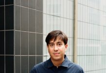 Literatur: Tonio Schachinger/ Botschaft Stockholm Das Bild zeigt den österreichischen Autor Tonio Schachinger