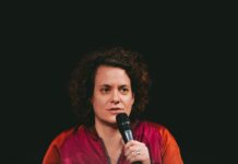 LGBT-Filmfestival / Kulturforum Laibach Das Bild zeigt die Regisseurin Kat Rohrer im Gespräch mit Suzana Tratnik, Soziologin, Autorin, Übersetzerin und LGBT Aktivistin.