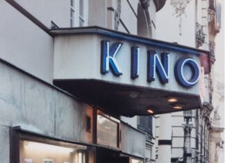 Europa im Bild, Europa in Wien / Kulturforum Brüssel Das Bild zeigt die Fassade eines Kinos in Wien.