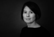 Lesung: Oben Erde, unten Himmel / Kulturforum Bern Das Bild zeigt die Autorin Milena Michiko Flašar