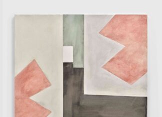 ERNST CARAMELLE: two dots one line / Kulturforum New York Zwei rosafarbene, zackige Formen stehen sich gegenüber, getrennt durch vertikale und horizontale Farbfelder in Grün, Schwarz und Weiß. Das abstrakte Werk spielt mit Flächen, Formen und Perspektiven.