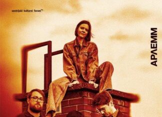 Duo Minerva und Napaea beim ARLEMM-Festival / Kulturforum Belgrad Ankündigungsposter für den Auftritt von der Band Napaea am 26. Juli im Rahmen des ARLEMM-Festivals in Arilje, zeigt die Vokalistin der Band auf einem Schornstein sitzend und drei Bandmitglieder vor ihr stehend.