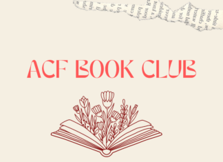 ACF Book Club/ Kulturforum London Das Bild zeigt das Logo des ACF Book Clubs. Es handelt sich um den Schriftzug ‚ACF Book Club‘ in Rot auf beigem Hintergrund, darunter die dunkelroten Umrisse eines aufgeschlagenen Buches, aus dem Blumen sprießen.