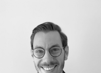 Interactions / Kulturforum Belgrad Das Bild zeigt ein Schwarz-Weiß-Porträt von Wouter Jansen.