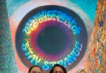 Jury Award für österreichischen Film Ever After / Botschaft Seoul Das Bild zeigt Fr. Helen Hideko und Fr. Clara Maria Bacher bei der Entgegennahme des Bucheon Choice: Jury’s Choice for Shorts im Rahmen des Bucheon International Fantastic Film Festivals.