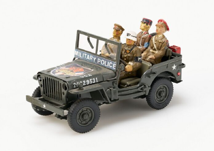 Bild: Spielzeugjeep