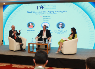 Future of Media and Communications Forum / Botschaft Amman Das Bild zeigt Martin Wassermair, Generalsekretär von Reporter ohne Grenzen Österreich, während seines Panels im Rahmen des Future of Media and Communications Forum in Amman.