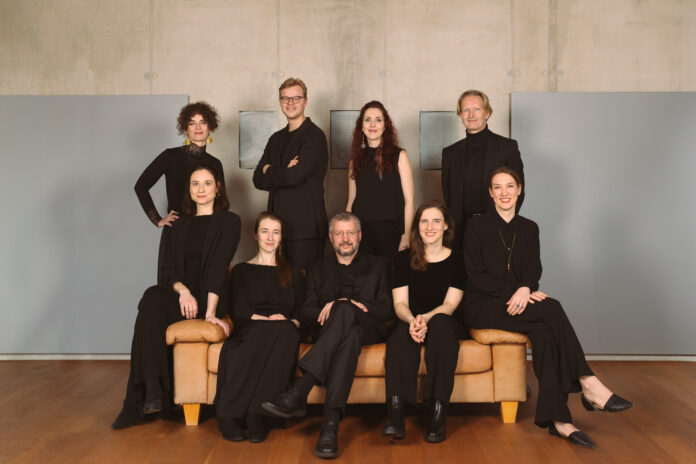 Bild: Theresa Wey Das Bild zeigt das Ensemble Cantando Admont.