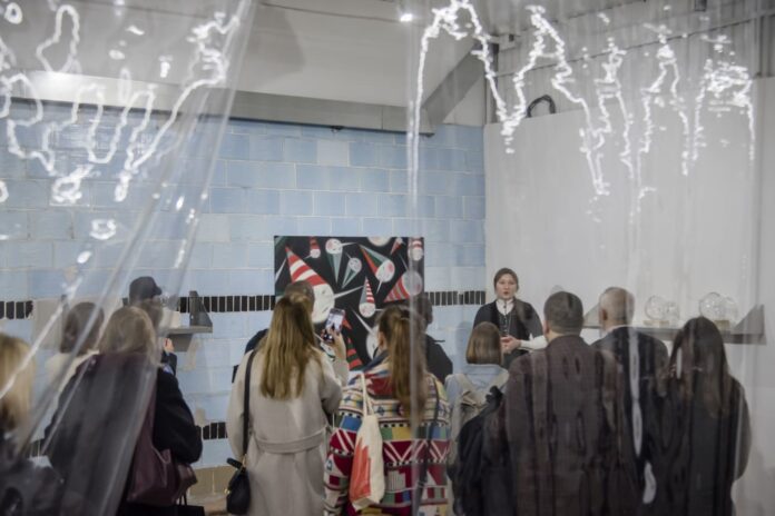 : CCI Fabrika; Ausstellungseröffnung