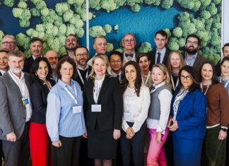 Erster österreichischer Science Diplomacy Roundtable Das Bild zeigt die Teilnehmenden am Roundtable zusammen stehend als Gruppe
