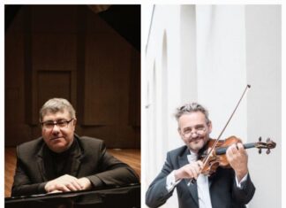 Kammermusikfestival Kamarihelmi / Botschaft Helsinki Das Bild zeigt Avo Kouyoumdjian und Johannes Meissl.