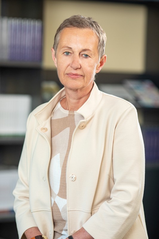 Copyright: KZ-Gedenkstätte Mauthausen / M. Hechenberger Das Bild zeigt Frau Gudrun Blohberger, pädagogische Leiterin der Gedenkstätte KZ-Mauthausen