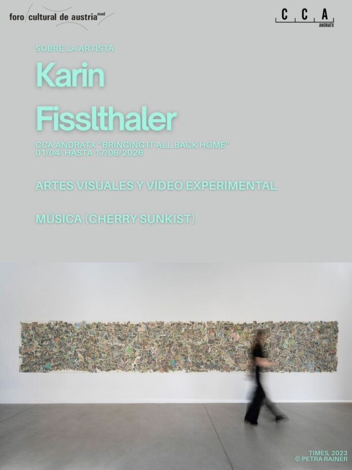 Das Bild zeigt eine Person, die sich vor einem Werk von Karin Fisslthaler bewegt.