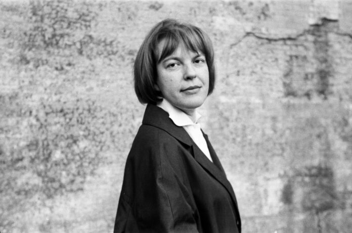 Das Bild zeigt Ingeborg Bachmann in Rom 1962.