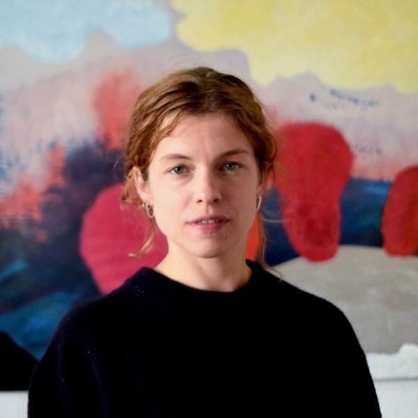 Das Bild zeigt die Autorin Marie Gamillschegg