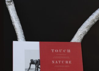 Touch Nature @ /SAC Bucharest / Kulturforum Bukarest Das Bild zeigt das Buch „Touch Nature @ /SAC Bucharest