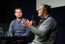 Filmgespräch Peter Zeitlinger / Kulturforum Ljubljana Das Bild zeigt die beiden Kameraleute Peter Zeitlinger und Rok Kajzer Nagode im Gespräch