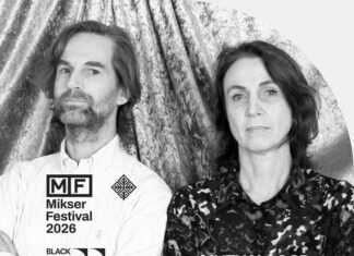 Mikser Festival 2026 / Kulturforum Belgrad Das Bild zeigt ein Foto in Schwarz-Weiß von Holger Lang und Martina Tritthart. Rechts steht der Name „Mutual Loop: Holger Lang + Martina Tritthart“, links steht „Mikser Festival 2026, das Logo, sowie „Black Box 2026, Sve Sto Nismo Rekli“.