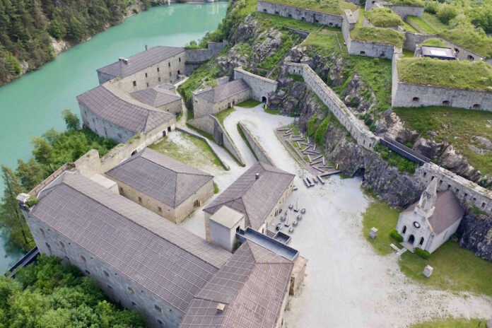 Foto:© Rene Riller Blick von oben auf das FORT Biennale