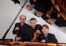 Amadeus Trio / Botschaft Lissabon Das Bild zeigt das Amadeus Trio der Musiker Wolfgang David (Violine), Wolfgang Panhofer (Cello) und Bernhard Parz (Klavier)