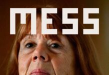 Der Prozess Pelicot / Kulturforum Sarajewo Das Bild zeigt Gisèle Pelicot mit weißem Schal und die Überschrift „MESS“ in großen weißen Buchstaben. Ein Textblock unten gibt Details zur Vorstellung von "SLUČAJ PELICOT" am 4.10.2026 im Nationaltheater Sarajevo bekannt.