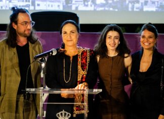 38. European Film Festival / Botschaft Amman Das Bild zeigt von links nach rechts: Regisseur Jakob Carl Sauer, die österreichische Botschafterin in Amman, Dr. Marieke Zimburg, Raghida Alsangalawi sowie Regisseurin Nicola von Leffern.
