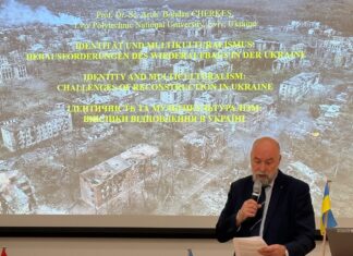 Baukultur im Wiederaufbau / Ukraine Office Austria, Kooperationsbüro Lemberg Das Bild zeigt Ihor Zhaloba während des Workshops.